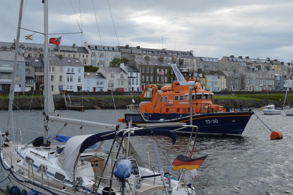 Pier39Portrush Adult Only Bed & Breakfast Luaran gambar